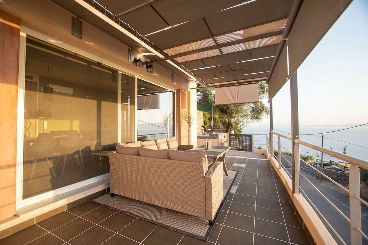 Messinian Sunset Villa Kalamata Bagian luar foto