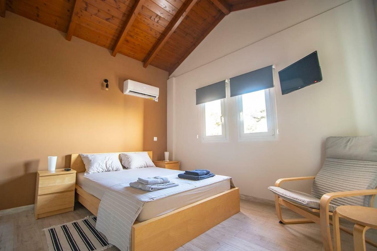 Messinian Sunset Villa Kalamata Bagian luar foto
